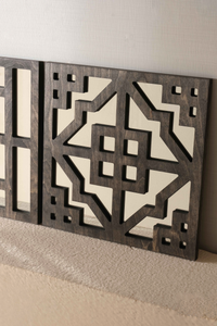 WoodMirror - Zaria Bangui Asmara